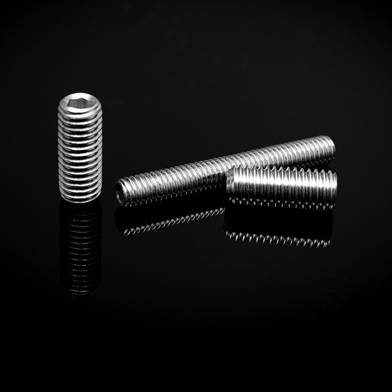 Viti di fissaggio a esagono incassato in acciaio inossidabile DIN 913 con punta piatta